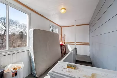 21 Burnap St, Fitchburg, MA 01420 - Photo 27