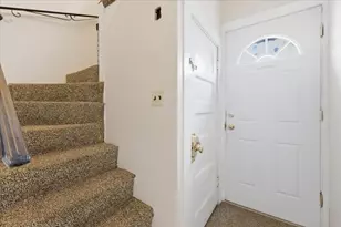 270 Southern Artery, Quincy, MA 02169 - Photo 17