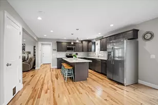 141 Thompson St, Palmer, MA 01069 - Photo 5