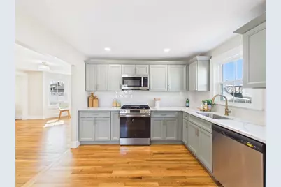 84 Middle Street, Fairhaven, MA 02719 - Photo 7