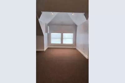 186 Branscomb St #3, New Bedford, MA 02745 - Photo 5