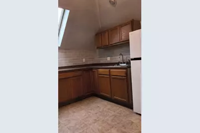 186 Branscomb St #3, New Bedford, MA 02745 - Photo 11