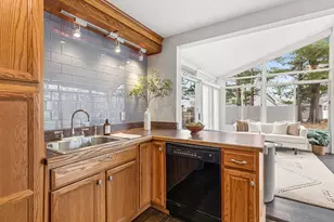 29 Fenton Ave, Attleboro, MA 02703 - Photo 11