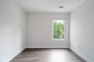 317 Belgrade Ave, Boston, MA 02131 - Photo 19