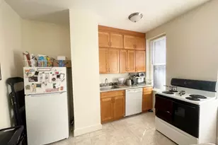 68 Myrtle St, Boston, MA 02114 - Photo 7