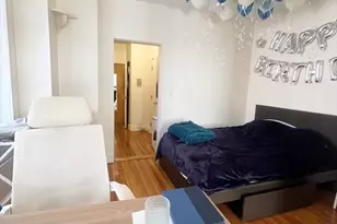 68 Myrtle St, Boston, MA 02114 - Photo 3