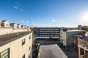 351 E 8th St, Boston, MA 02127 - Photo 11