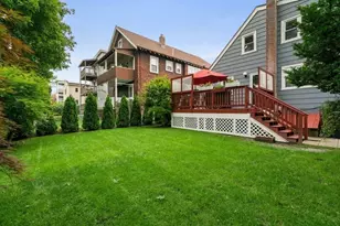 45 Magoun St, Cambridge, MA 02140 - Photo 29