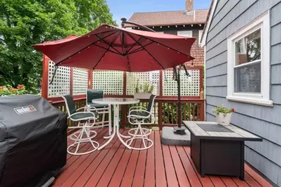 45 Magoun St, Cambridge, MA 02140 - Photo 27