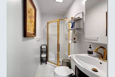 45 Magoun St, Cambridge, MA 02140 - Photo 19