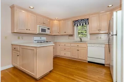 34 Brush Hill Ln, Milton, MA 02186 - Photo 29