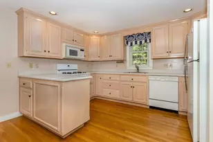 34 Brush Hill Ln, Milton, MA 02186 - Photo 29