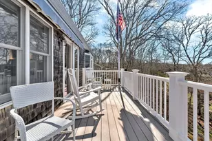 18 Gray Rocks West Rd, Falmouth, MA 02556 - Photo 15