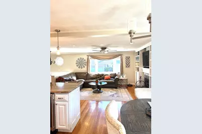 5 Fred St #5, Burlington, MA 01803 - Photo 3