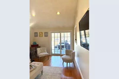 5 Fred St #5, Burlington, MA 01803 - Photo 9