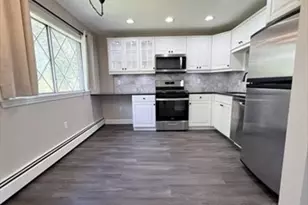 19 Fernview Ave, North Andover, MA 01845 - Photo 5