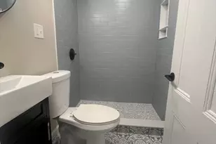 15 Harris, Marblehead, MA 01945 - Photo 7