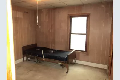 172 Mechanic St, Southbridge, MA 01550 - Photo 9