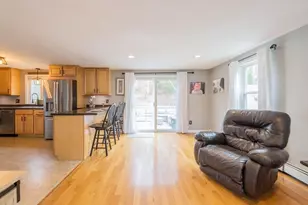 18 Cherrywood Cir, Plymouth, MA 02360 - Photo 7