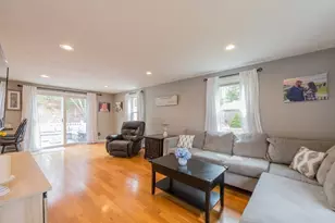 18 Cherrywood Cir, Plymouth, MA 02360 - Photo 9