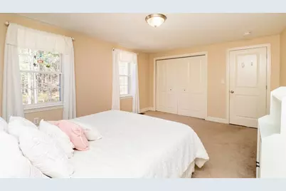 391 Franklin St #1, Hanson, MA 02341 - Photo 29