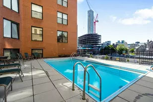 390 Commonwealth Ave, Boston, MA 02215 - Photo 15