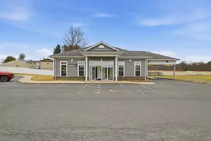 422 Main St, Easthampton, MA 01027 - Photo 1