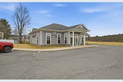 422 Main Street, Easthampton, MA 01027 - Photo 3