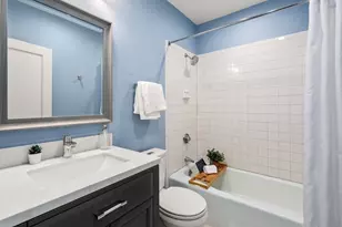 53 Chandler St, Boston, MA 02116 - Photo 13