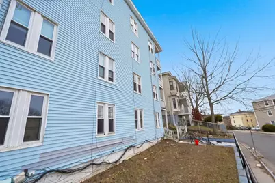 573 Main Street, Southbridge, MA 01550 - Photo 9