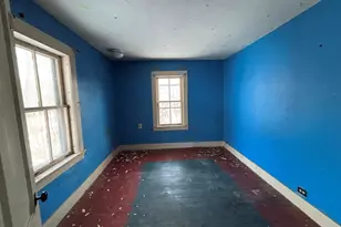 31 William St, Chester, MA 01011 - Photo 13