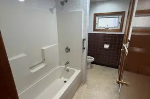 1114 Bennington St, Boston, MA 02128 - Photo 23
