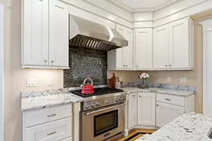 36 Naples Rd, Brookline, MA 02446 - Photo 7