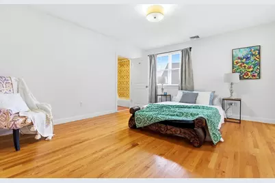 36 Naples Rd, Brookline, MA 02446 - Photo 25