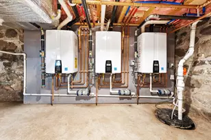 290 Washington St, Marblehead, MA 01945 - Photo 21