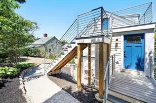 290 Washington St, Marblehead, MA 01945 - Photo 19