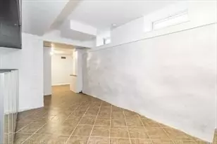 13-1R Mansfield St, Boston, MA 01234 - Photo 11