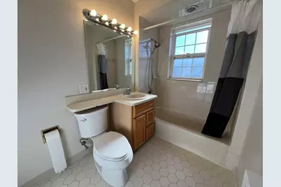 9 Dexter St #4, Malden, MA 02148 - Photo 9