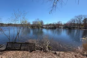 133 Lakeshore Dr, Blackstone, MA 01504 - Photo 5