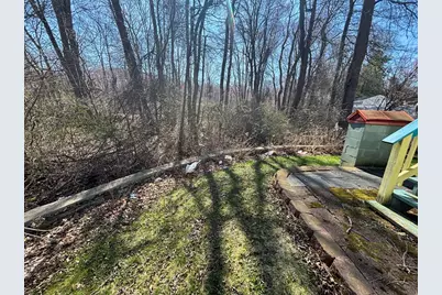 107 Apple Creek Ln, Fall River, MA 02720 - Photo 17