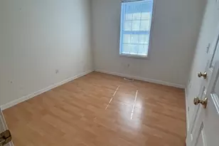 107 Apple Creek Ln, Fall River, MA 02720 - Photo 13