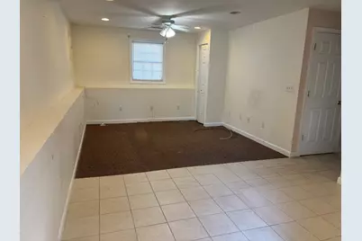 107 Apple Creek Ln, Fall River, MA 02720 - Photo 9