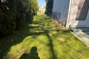 107 Apple Creek Ln, Fall River, MA 02720 - Photo 15