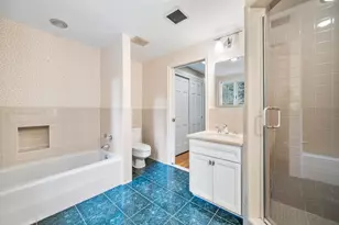 131 Montvale Rd, Weston, MA 02493 - Photo 13