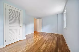 131 Montvale Rd, Weston, MA 02493 - Photo 5