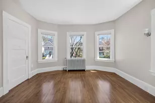 128 Rowe St, Melrose, MA 02176 - Photo 23