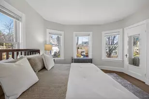 128 Rowe St, Melrose, MA 02176 - Photo 19