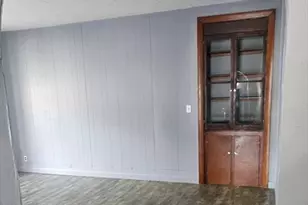 111 Covel St, Fall River, MA 02723 - Photo 9