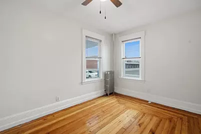 39 Baldwin St, West Springfield, MA 01089 - Photo 17