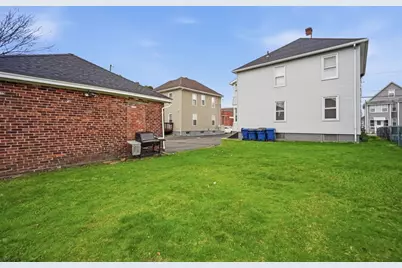 39 Baldwin St, West Springfield, MA 01089 - Photo 33